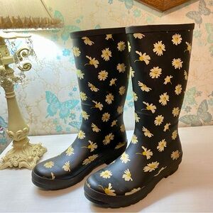 SERRA Women's Size 10 Tall Daisy Rain Boots 703252